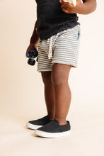 Load image into Gallery viewer, boy shorts - heather gray inverse