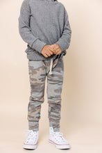 Load image into Gallery viewer, gusset pants - faded camo