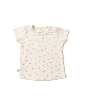 Load image into Gallery viewer, basic tee - daisies on natural