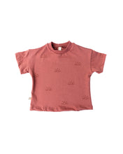 Load image into Gallery viewer, boxy tee - sunset on redwood