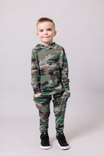 Load image into Gallery viewer, rib knit jogger - classic camo