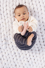 Load image into Gallery viewer, jogger - dark breton stripe