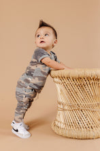 Load image into Gallery viewer, jersey jogger - faded camo