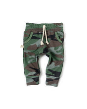 Load image into Gallery viewer, jogger - classic camo