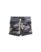 Load image into Gallery viewer, french terry retro short - black camo