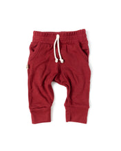 Load image into Gallery viewer, rib knit jogger - scarlet