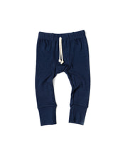 Load image into Gallery viewer, rib knit pant - true navy